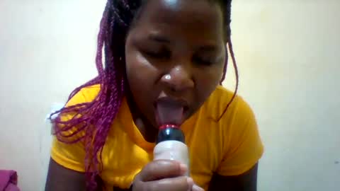 camillah_sweet online show from July 2026 06:39:01 PM