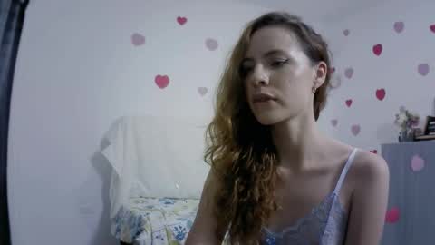 Snapshot of camille_20 chatting on September 2025 02:37:01 AM Camille online show from September 2025 02:37:01 AM