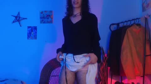Snapshot of camille_delrey chatting on December 2024 12:35:01 AM Camille online show from December 2024 12:35:01 AM