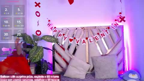 Snapshot of camille_halls chatting on February 2025 04:56:02 PM Camille online show from February 2025 04:56:02 PM