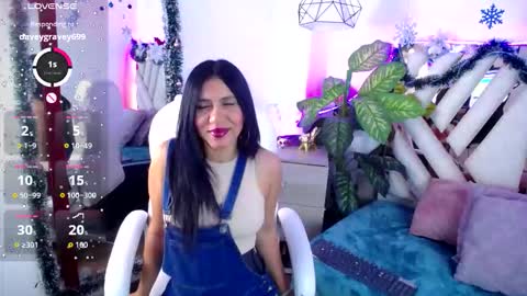 Camille online show from December 2025 10:01:01 AM