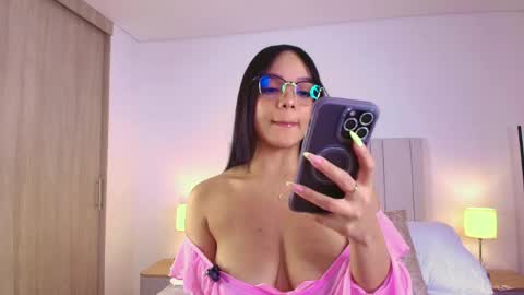 Camille Lynn online show from April 2026 04:37:01 AM
