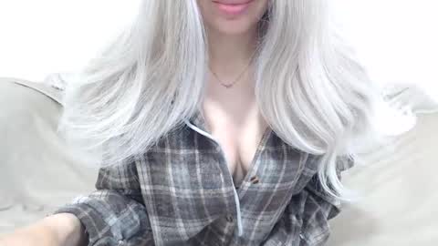 CamilleBunny online show from April 2026 02:48:02 AM