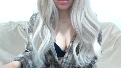 CamilleBunny online show from May 2026 02:49:01 AM
