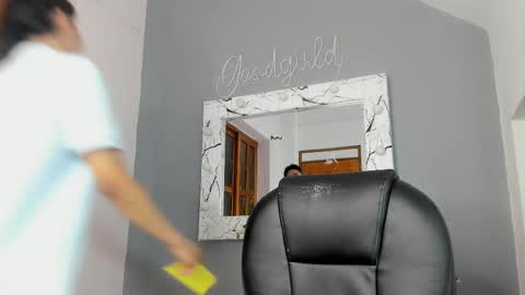 Camillo Virgil online show from October 2025 10:45:02 AM