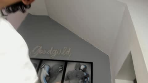 Camillo Virgil online show from October 2025 10:49:01 AM