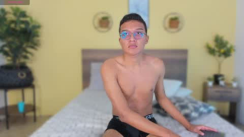 camilo_santoss online show from May 2026 12:24:01 PM
