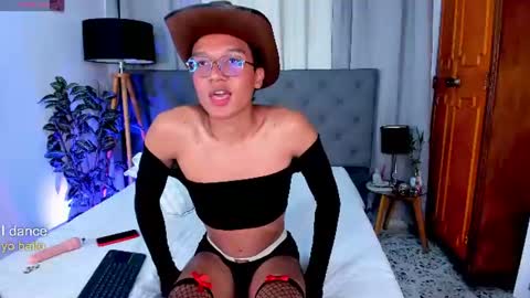 Snapshot of camilo_santoss chatting on July 2026 01:03:01 PM camilo_santoss online show from July 2026 01:03:01 PM