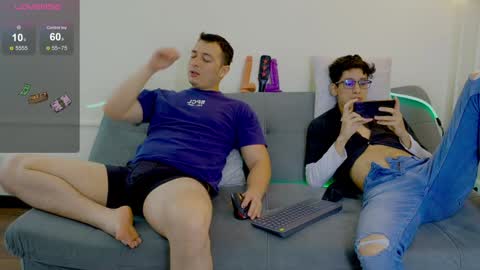 Snapshot of camilo_stark chatting on January 2025 02:39:01 PM Camilo online show from January 2025 02:39:01 PM