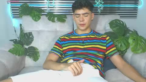 Snapshot of camilo_xcam chatting on May 2026 09:41:01 PM CAMILO online show from May 2026 09:41:01 PM