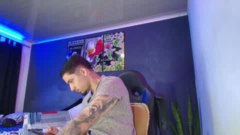 Snapshot of camiloalvarezzz3 chatting on January 2025 12:42:01 PM CAMILO online show from January 2025 12:42:01 PM