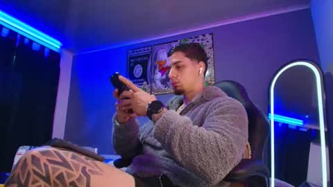 Snapshot of camiloalvarezzz3 chatting on March 2026 01:22:01 PM CAMILO online show from March 2026 01:22:01 PM