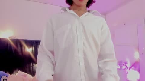 Snapshot of camilodoumit chatting on March 2025 05:07:01 PM CamiloDoumit online show from March 2025 05:07:01 PM