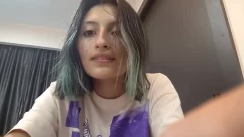 Cami  online show from April 2026 02:51:02 AM