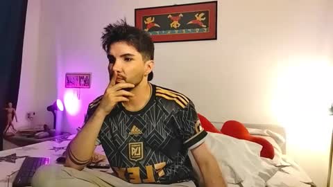 Snapshot of camilosaennz chatting on March 2026 09:17:02 AM camilo online show from March 2026 09:17:02 AM