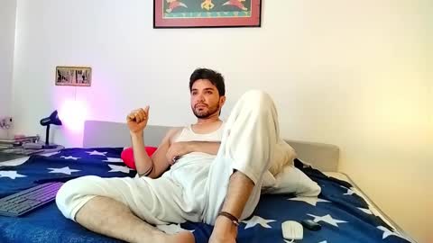 Snapshot of camilosaennz chatting on March 2026 06:11:02 PM camilo online show from March 2026 06:11:02 PM