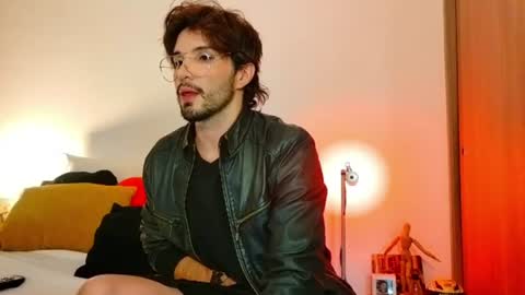 Snapshot of camilosaennz chatting on July 2026 12:32:02 AM camilo online show from July 2026 12:32:02 AM