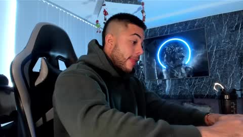 Snapshot of camilowatson chatting on December 2024 12:34:01 PM Camilo Watson online show from December 2024 12:34:01 PM