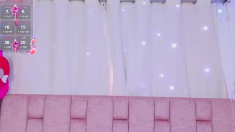 Snapshot of camiluxe chatting on May 2026 08:39:01 PM camiluxe online show from May 2026 08:39:01 PM