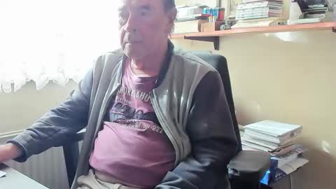 Cammee online show from April 2026 08:29:02 AM