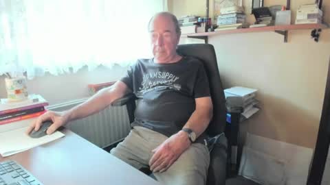 Snapshot of cammee chatting on July 2026 01:26:01 PM Cammee online show from July 2026 01:26:01 PM