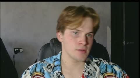 Camp of horny boys online show from May 2026 06:18:01 AM