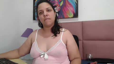 Snapshot of camturbery chatting on December 2024 05:44:02 PM camturbery online show from December 2024 05:44:02 PM