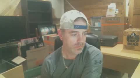 Snapshot of canadianboi6969 chatting on October 2025 06:03:02 AM CanadianBacon6969 online show from October 2025 06:03:02 AM