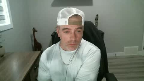 Snapshot of canadianboi6969 chatting on May 2026 11:12:01 PM CanadianBacon6969 online show from May 2026 11:12:01 PM