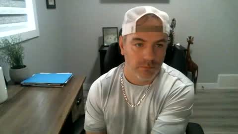 Snapshot of canadianboi6969 chatting on June 2026 10:53:02 PM CanadianBacon6969 online show from June 2026 10:53:02 PM