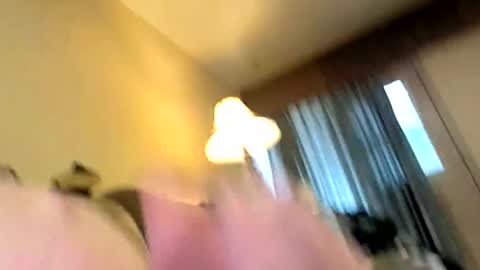 Snapshot of canadienexplosion chatting on November 2025 08:57:01 PM canadienexplosion online show from November 2025 08:57:01 PM