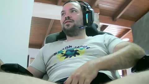 canarion online show from February 2026 01:04:02 PM