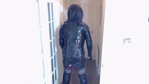 candi smokes online show from March 2026 02:11:02 PM