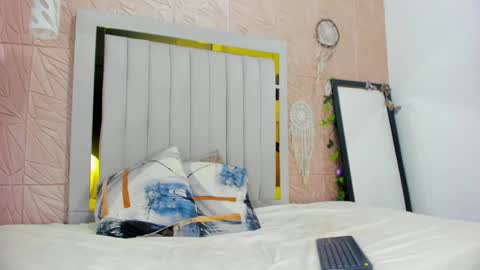 Snapshot of candise_oconnor chatting on September 2025 08:56:01 PM candise online show from September 2025 08:56:01 PM