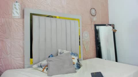 Snapshot of candise_oconnor chatting on October 2025 09:32:02 PM candise online show from October 2025 09:32:02 PM