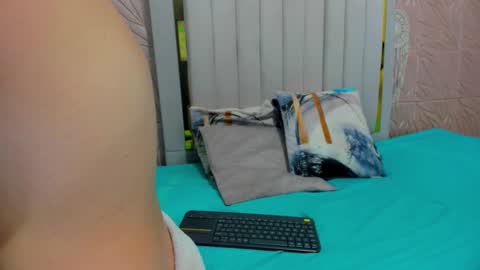 Snapshot of candise_oconnor chatting on November 2025 08:41:02 PM candise online show from November 2025 08:41:02 PM