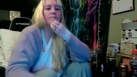 Candi online show from May 2026 10:36:01 AM