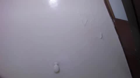 Snapshot of candy69_hot chatting on January 2025 11:32:02 PM Vicky online show from January 2025 11:32:02 PM