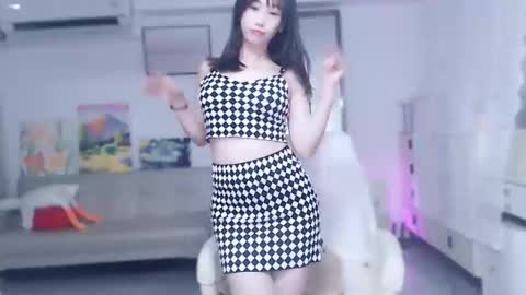 candy8998 online show from December 2025 12:19:01 AM