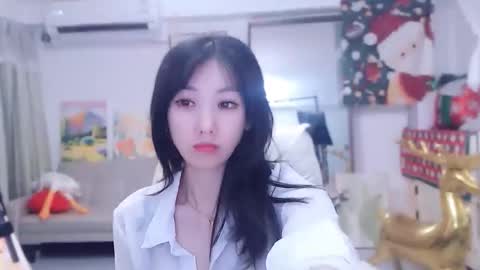 candy8998 online show from December 2025 10:06:02 PM