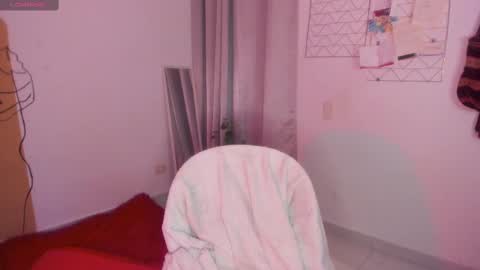 Snapshot of candy__rosee chatting on March 2025 03:57:02 AM online show from March 2025 03:57:02 AM