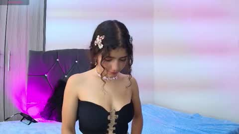 Snapshot of candy_blissx chatting on November 2025 12:04:01 PM candy_blissx online show from November 2025 12:04:01 PM