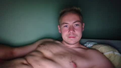 candy_boy_xoxo online show from July 2026 10:04:01 PM