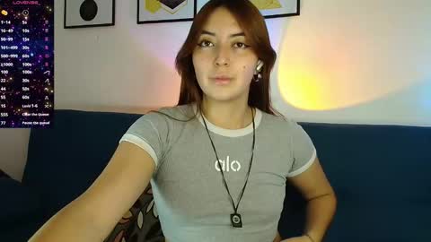 Snapshot of candy_canee chatting on November 2025 03:52:01 AM online show from November 2025 03:52:01 AM