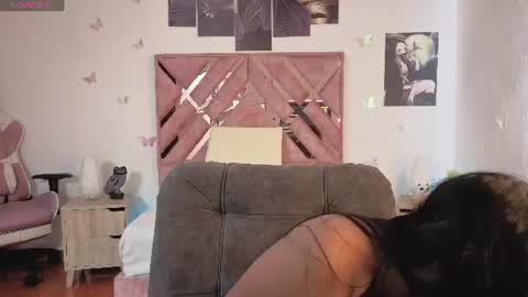 Im ChloeJoin The Fan Club online show from June 2026 06:49:01 AM