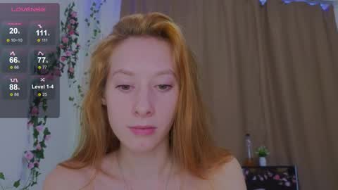 Snapshot of candy_flosse chatting on September 2025 08:28:02 AM candy_flosse online show from September 2025 08:28:02 AM