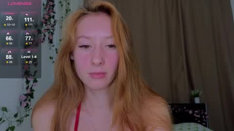 Snapshot of candy_flosse chatting on October 2025 10:13:02 AM candy_flosse online show from October 2025 10:13:02 AM