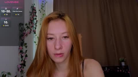 Snapshot of candy_flosse chatting on October 2025 08:45:02 AM candy_flosse online show from October 2025 08:45:02 AM