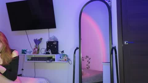 Snapshot of candy_flosse chatting on October 2025 08:15:01 AM candy_flosse online show from October 2025 08:15:01 AM