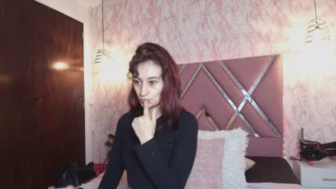 Candy hot online show from March 2026 11:26:02 AM